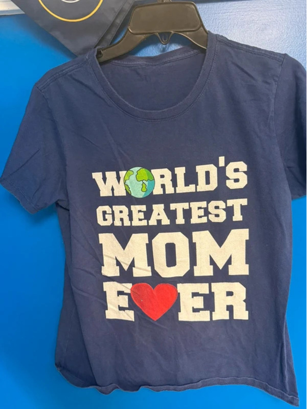 "World's Greatest Mom Ever" Navy Graphic T-Shirt